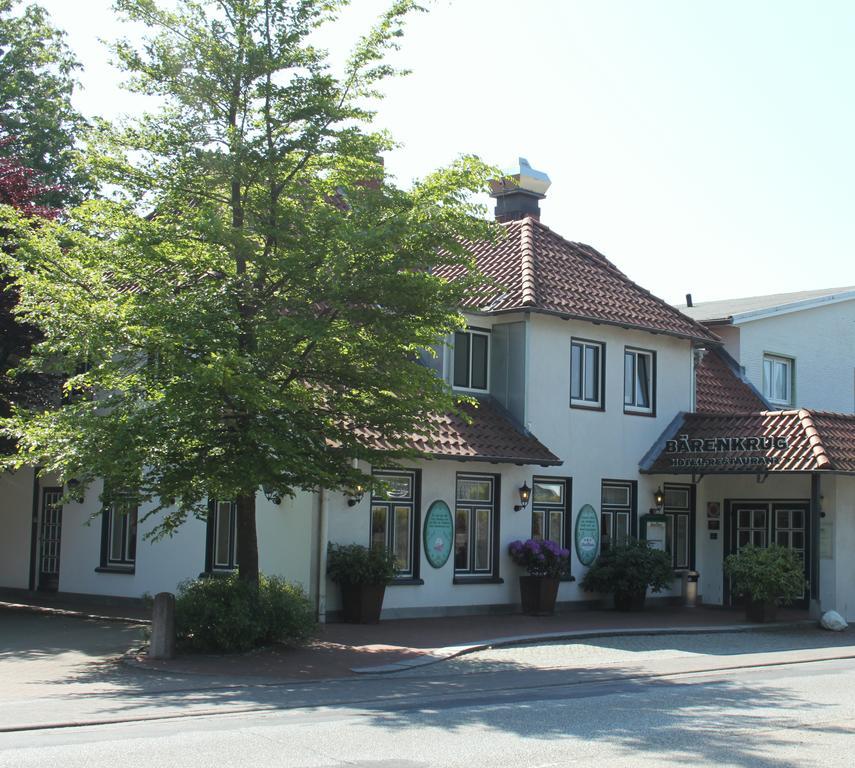 Baerenkrug Hotel Molfsee Exterior photo